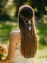 Cargar imagen en el visor de la galería, Tocado de Novia Boho Chic. Tiaras Joya. Modelo Claudia. Envio gratuito!
