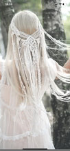 Cargar imagen en el visor de la galería, Tocado/Velo  Novia Boho Chic. Tocado Boho Etnico con macramé. Envio gratuito!