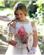 Load image into Gallery viewer, OUTLET VESTIDO COMUNION. 50% DESCUENTO. MODELO ROUSE.
