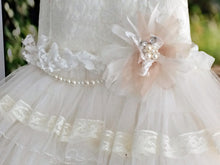 Load image into Gallery viewer, Cinturón para vestido de Comunion o Ceremonia. Hada de la luz.