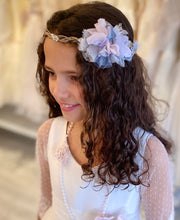 Cargar imagen en el visor de la galería, Corona de Comunión, Arras o Ceremonia. Modelo NUBE