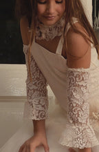 Cargar imagen en el visor de la galería, Vestido Comunión, Arras o Fiesta. Modelo PRAGHA. Hada del azucar.