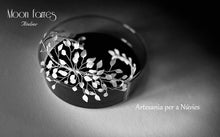 Load image into Gallery viewer, Tiara de Novia ANEMONA. Tocados Joya. Envio gratuito!