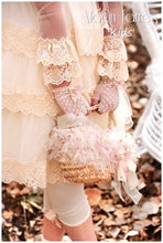 Cargar imagen en el visor de la galería, Turbante Tocado de niña para Comunión o Ceremonia. Modelo VERA