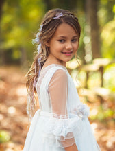 Cargar imagen en el visor de la galería, Corona de Comunión, Arras o Ceremonia. Modelo HEREA 'Hada del Cielo'