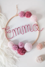 Cargar imagen en el visor de la galería, Regalos Niña. Comunión, Aniversario. Atrapasueños personalizados. Modelo Mini