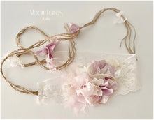 Cargar imagen en el visor de la galería, Tocado Turbante de niña para Comunión, Arras o Ceremonia. Modelo NUBE