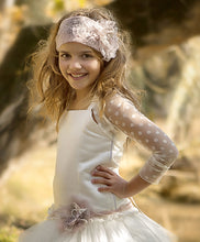 Load image into Gallery viewer, Cinturón para vestido de Comunion o Ceremonia. Hada de las Perlas. Envio Gratuito