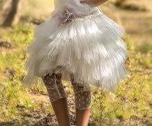 Load image into Gallery viewer, Leggins-medias para Comunion o Ceremonia. Hada de las Perlas.